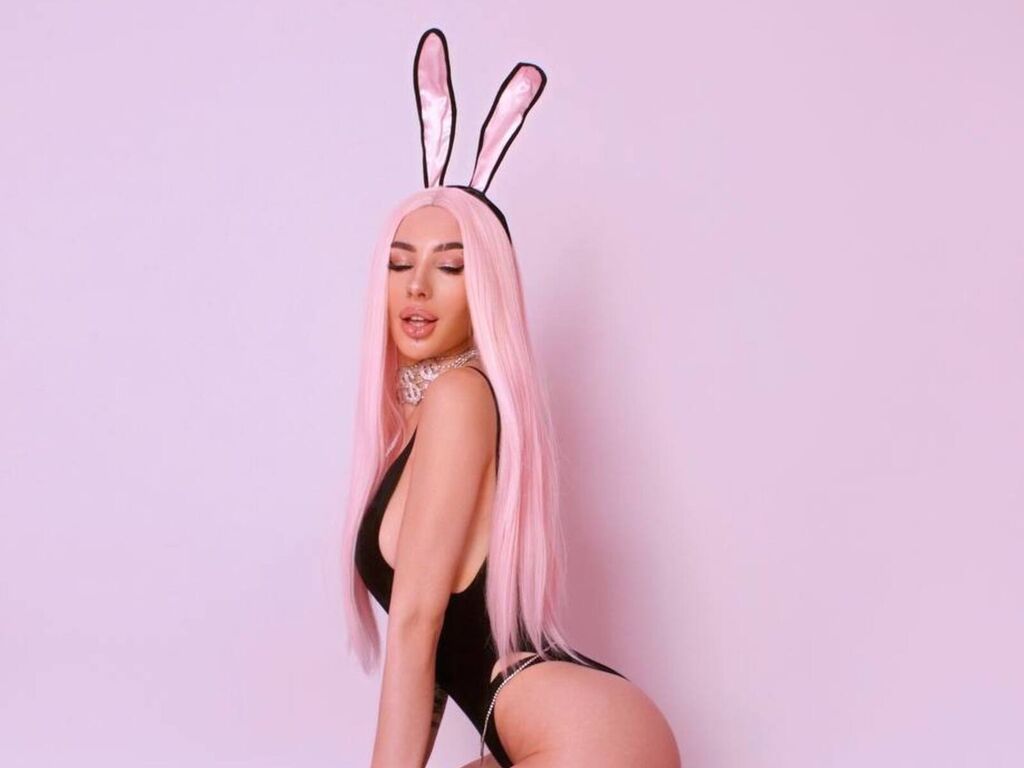 Megan Tery Picture